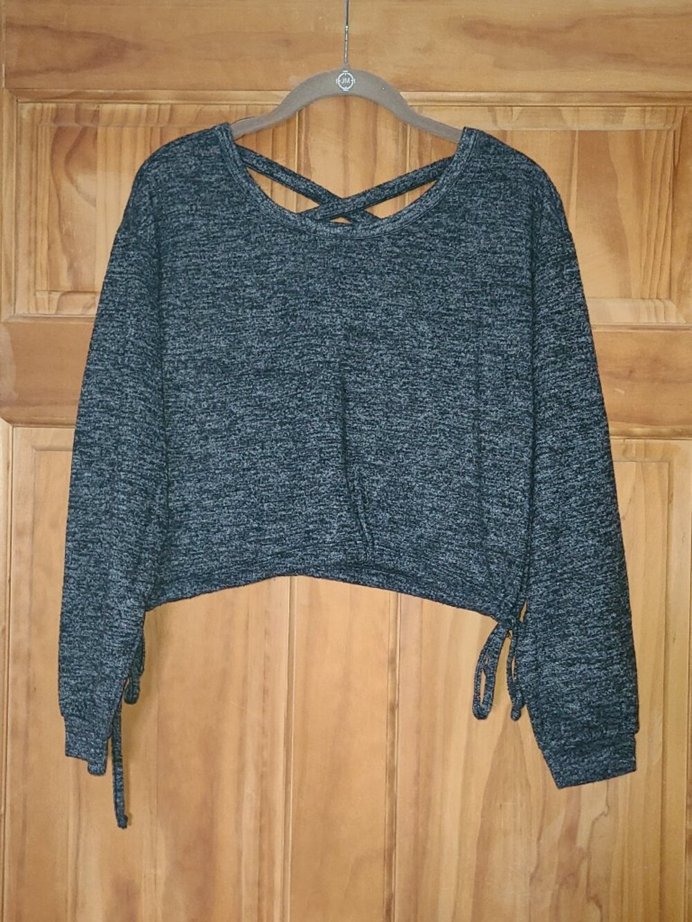Crave Fame Heathered Gray Long Sleeve Cropped Top